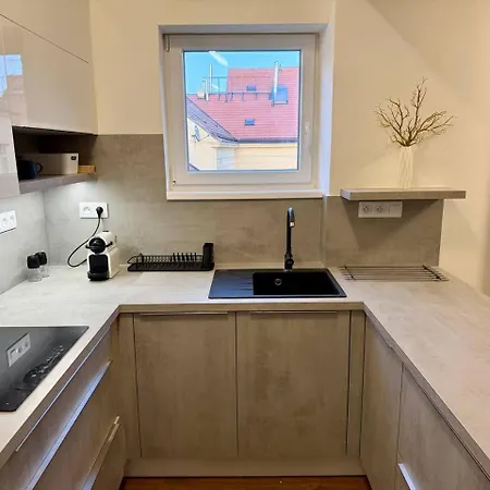 Modern Attic In Old Town | Tv | Washer & Dryer Apartment Prag