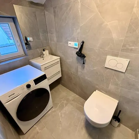 Modern Attic In Old Town | Tv | Washer & Dryer Apartment Prag
